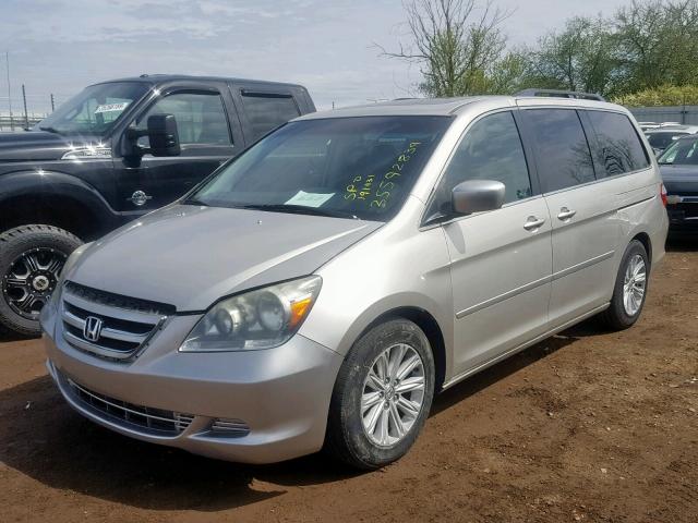 5FNRL38885B132295 - 2005 HONDA ODYSSEY TO SILVER photo 2