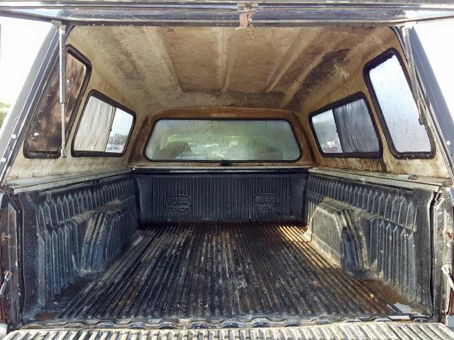 1GCEC19T1YE306848 - 2000 CHEVROLET SILVERADO C1500  photo 9