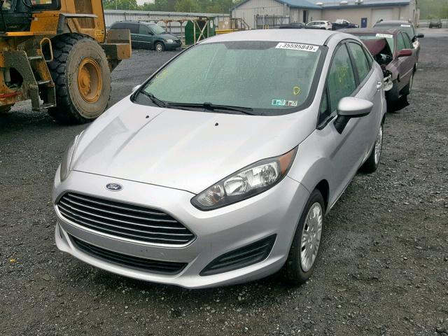 3FADP4AJ2GM110685 - 2016 FORD FIESTA S SILVER photo 2