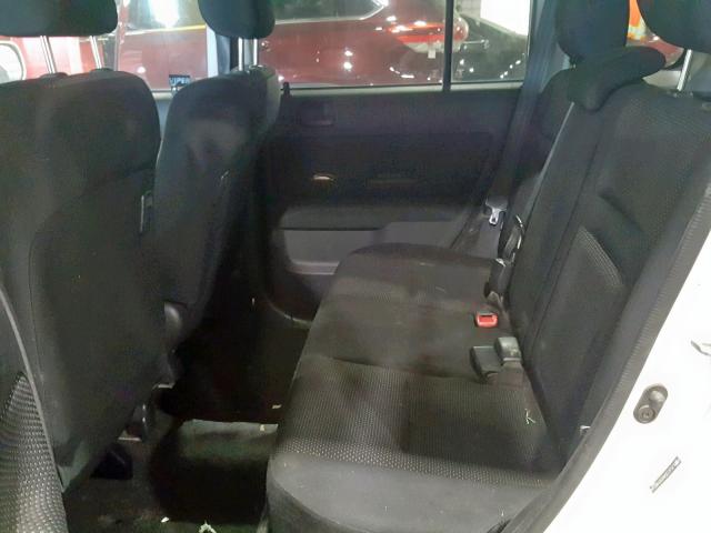 JTLKT324650188164 - 2005 TOYOTA SCION XB 白色 照片 6