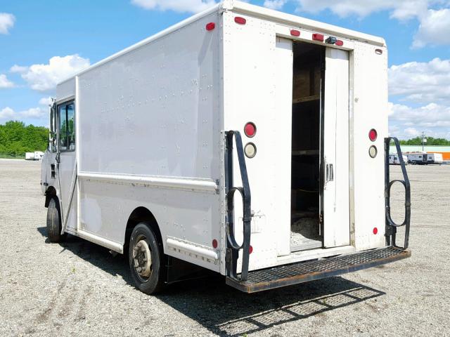 4UZAANCP45CU90998 - 2005 FREIGHTLINER CHASSIS M WHITE photo 3