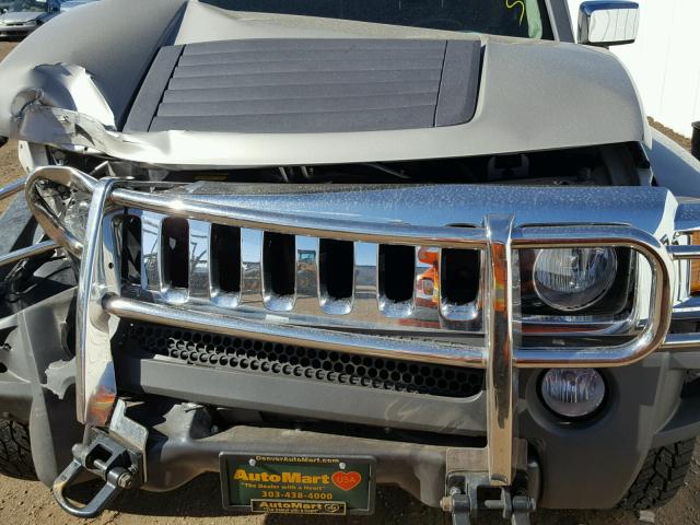 5GTDN136068238460 - 2006 HUMMER H3 SILVER photo 7