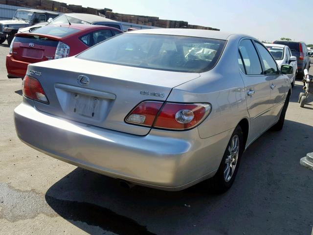 JTHBF30G830138555 - 2003 LEXUS ES 300 SILVER photo 4