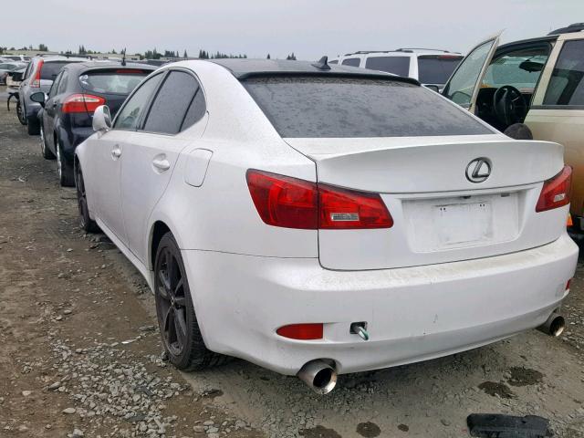 JTHBK262885080510 - 2008 LEXUS IS 250 WHITE photo 3