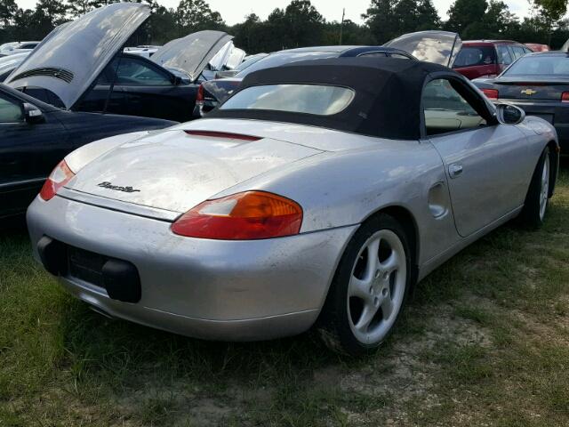 WP0CA29891U627000 - 2001 PORSCHE BOXSTER SILVER photo 4