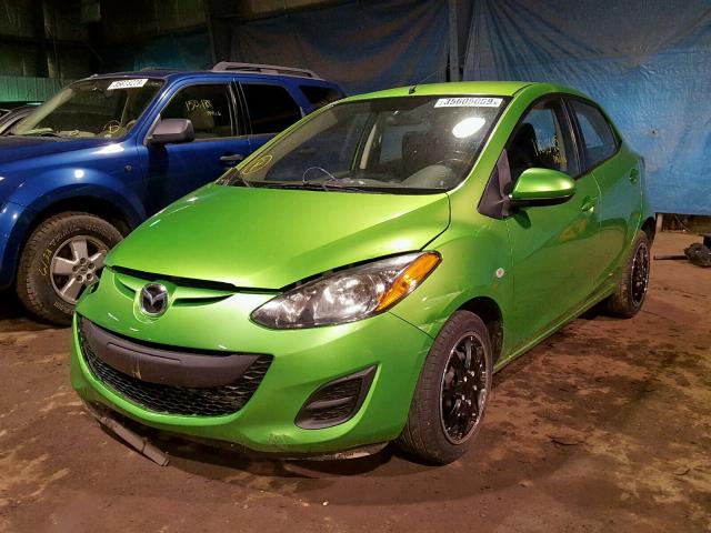 JM1DE1KY9D0159214 - 2013 MAZDA MAZDA2 GREEN photo 2