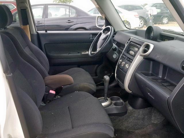 JTLKT324264030575 - 2006 TOYOTA SCION XB 白色 照片 5