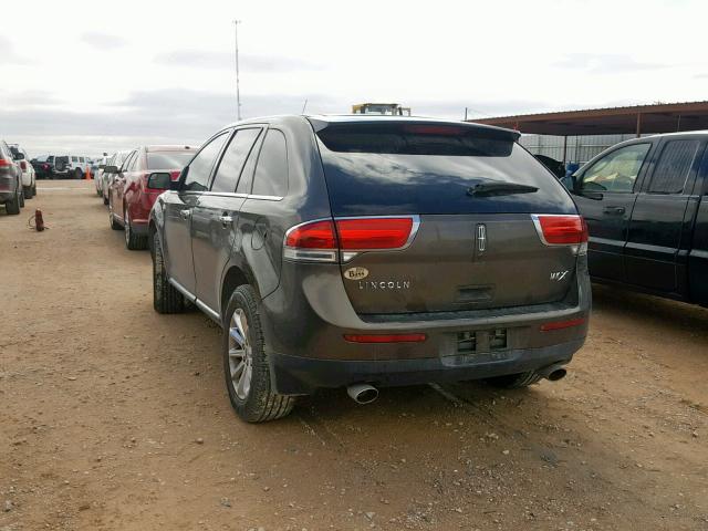 2LMDJ6JK2BBJ24192 - 2011 LINCOLN MKX CHARCOAL photo 3