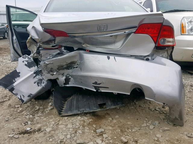 2HGFA16659H320515 - 2009 HONDA CIVIC LX-S 银色 照片 9