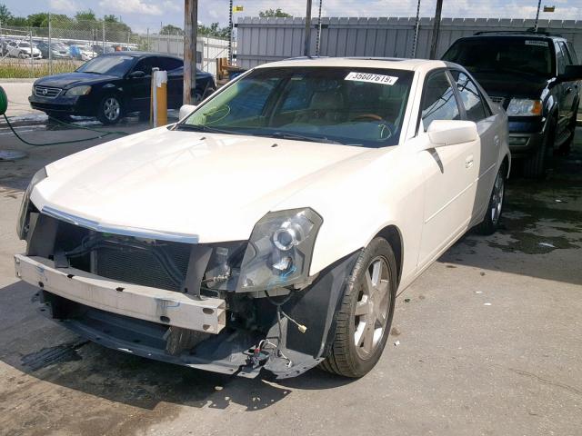 1G6DP567950229981 - 2005 CADILLAC CTS HI FEA WHITE photo 2