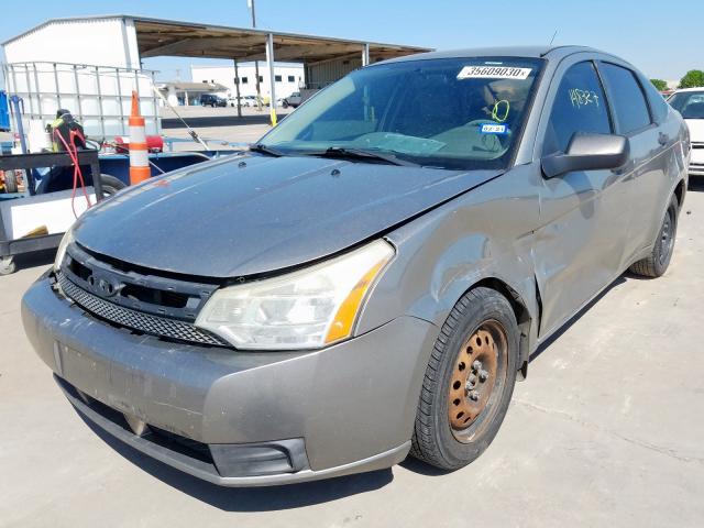 1FAHP34N98W158227 - 2008 FORD FOCUS S/SE  photo 2