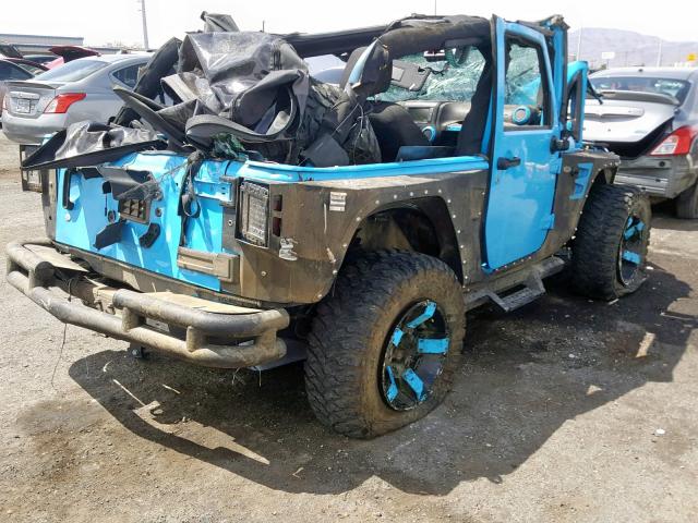 1C4AJWAG3HL644330 - 2017 JEEP WRANGLER S ლურჯი ფოტო 4