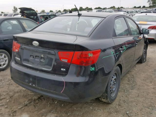 KNAFU4A2XA5170888 - 2010 KIA FORTE EX BLACK photo 4