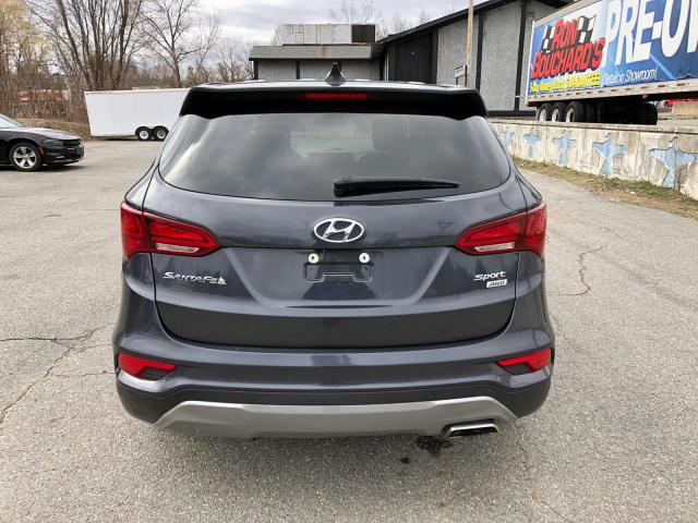 5XYZTDLB2HG490501 - 2017 HYUNDAI SANTA FE SPORT  photo 4