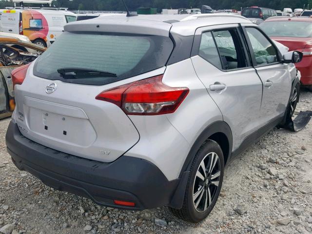 3N1CP5CU0JL538015 - 2018 NISSAN KICKS S SILVER photo 4