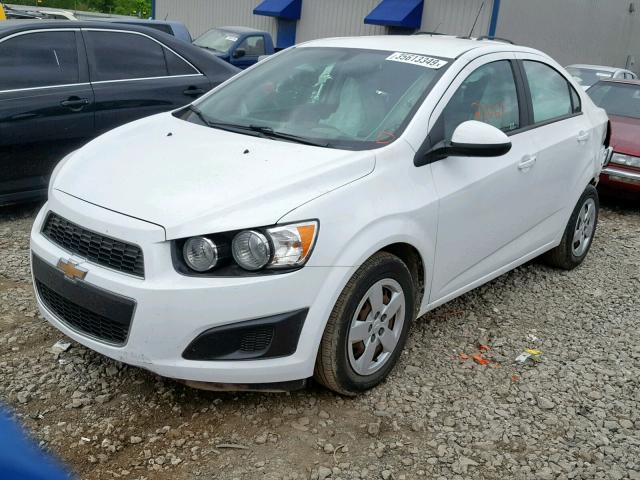 1G1JA5SH1F4174459 - 2015 CHEVROLET SONIC LS WHITE photo 2