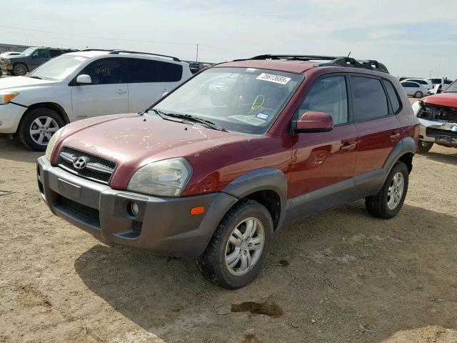 KM8JN12D98U912136 - 2008 HYUNDAI TUCSON SE MAROON photo 2