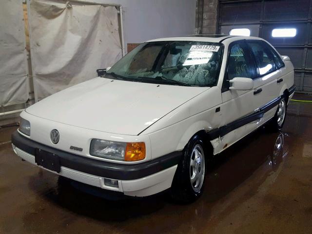 WVWJF4315RE007914 - 1994 VOLKSWAGEN PASSAT GLX WHITE photo 2