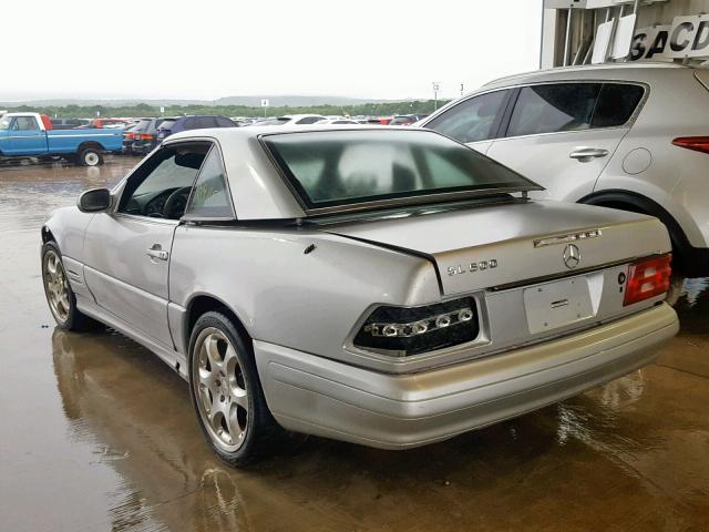 WDBFA68F62F204450 - 2002 MERCEDES-BENZ SL 500 SILVER photo 3