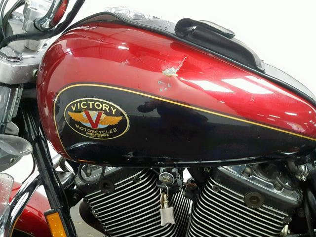 5VPCB15DXX3000722 - 1999 VICTORY MOTORCYCLES V92 C VICT RED photo 10