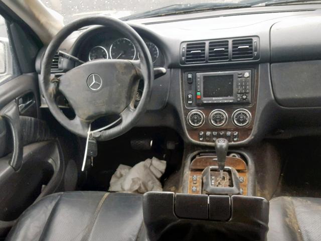 4JGAB57E25A566834 - 2005 MERCEDES-BENZ ML 350 GRAY photo 9