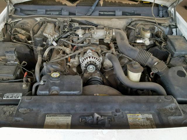 2FAFP71WXWX124407 - 1998 FORD CROWN VICT WHITE photo 7