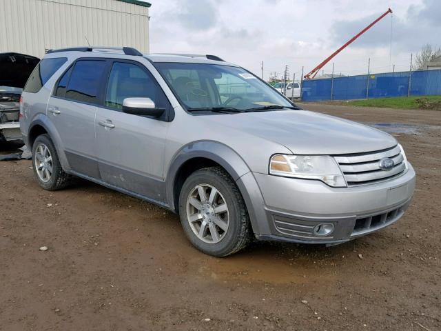 1FMDK02W38GA31321 - 2008 FORD TAURUS X S SILVER photo 1