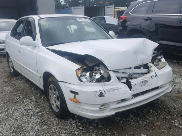 KMHCG45C05U611354 - 2005 HYUNDAI ACCENT GL WHITE photo 1