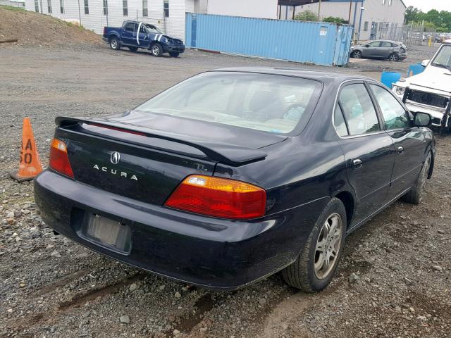 19UUA56651A014335 - 2001 ACURA 3.2TL BLACK photo 4