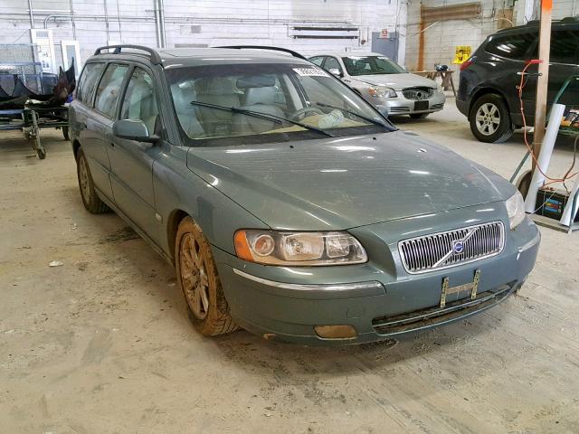 YV1SW592351488929 - 2005 VOLVO V70 FWD BLUE photo 1