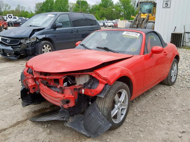 JM1NC25FX60104526 - 2006 MAZDA MX-5 MIATA RED photo 2