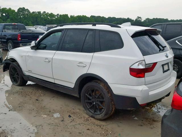 WBXPC9C4XAWJ35464 - 2010 BMW X3 XDRIVE3 WHITE photo 3