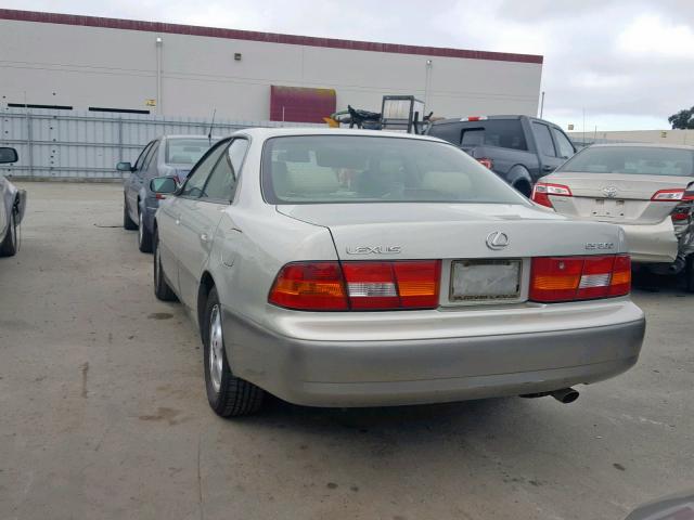 JT8BF28G6X0195292 - 1999 LEXUS ES 300 BEIGE photo 3