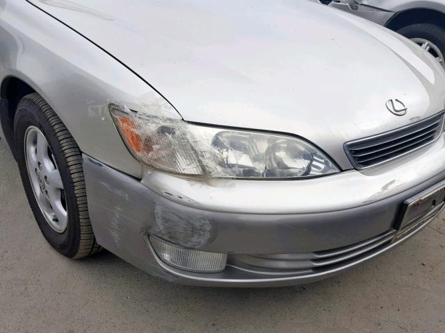 JT8BF28G6X0195292 - 1999 LEXUS ES 300 BEIGE photo 9