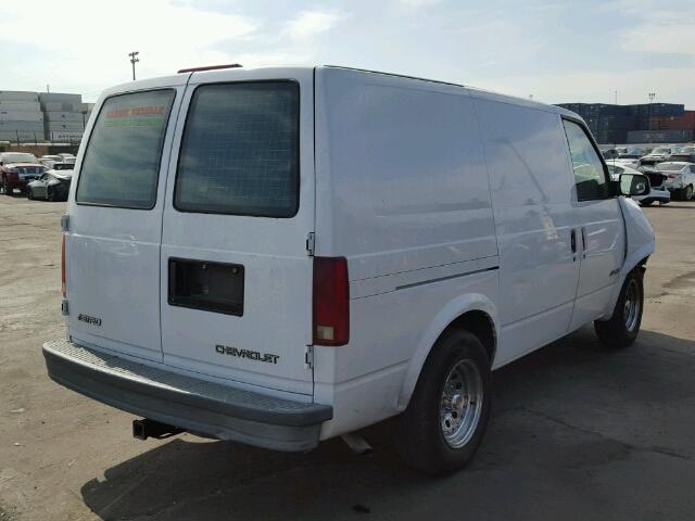 1GCDM19W9YB102836 - 2000 CHEVROLET ASTRO WHITE photo 4