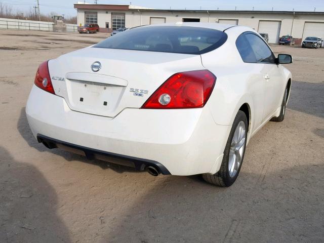 1N4BL24E89C134130 - 2009 NISSAN ALTIMA 3.5 WHITE photo 4