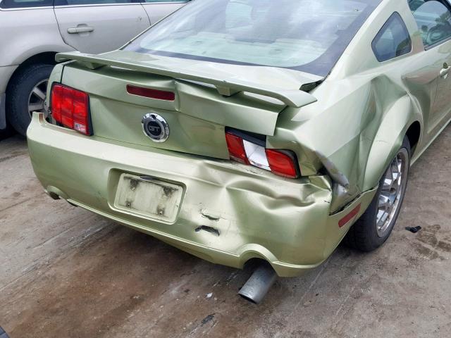 1ZVHT82H065184165 - 2006 FORD MUSTANG GT GREEN photo 9
