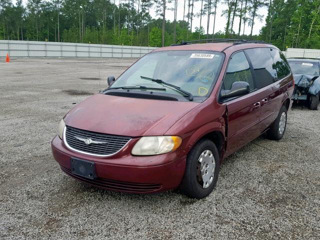 2C4GP44333R116504 - 2003 CHRYSLER TOWN & COU RED photo 2