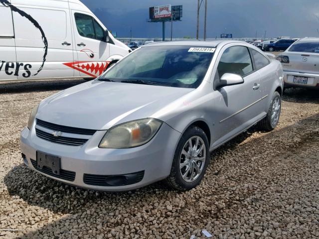 1G1AL18F087209017 - 2008 CHEVROLET COBALT LT SILVER photo 2