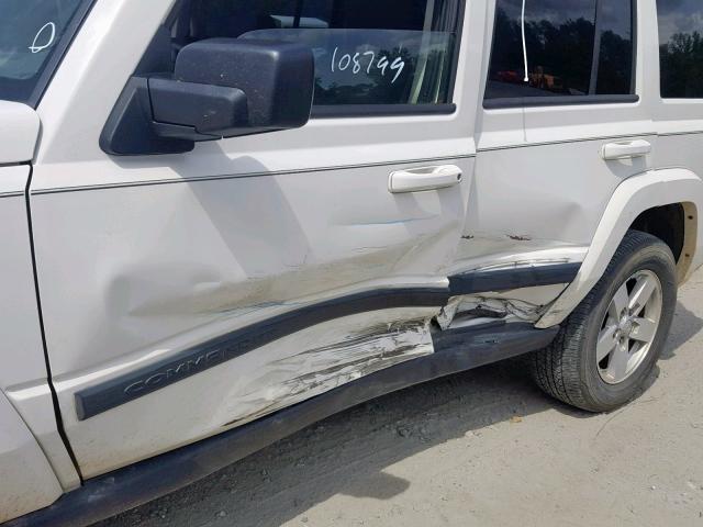 1J8HH48K28C239982 - 2008 JEEP COMMANDER WHITE photo 9