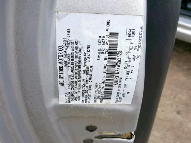 1FAHP31N77W263528 - 2007 FORD FOCUS ZX3 SILVER photo 10