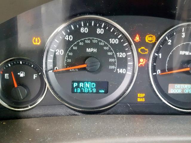 1J8HH48N76C167328 - 2006 JEEP COMMANDER WHITE photo 8