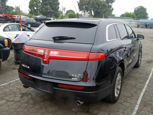 2LMHJ5NK0HBL01899 - 2017 LINCOLN MKT BLACK photo 4