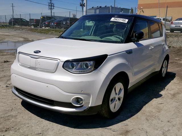 KNDJX3AE0G7008094 - 2016 KIA SOUL EV + WHITE photo 2