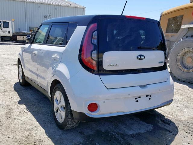 KNDJX3AE0G7008094 - 2016 KIA SOUL EV + WHITE photo 3