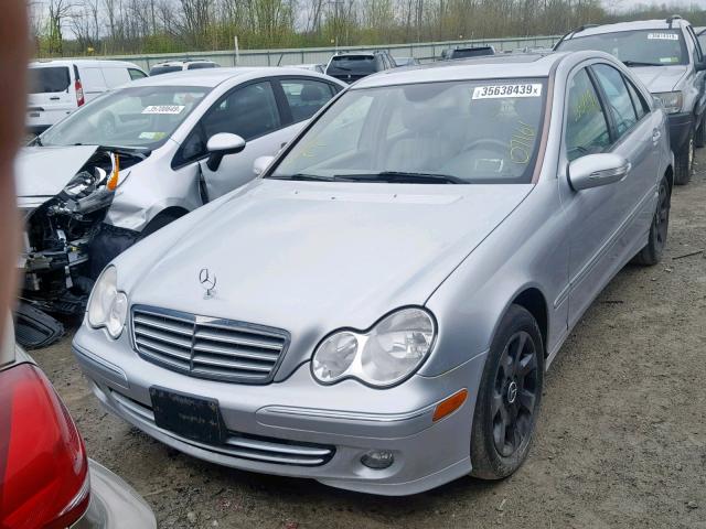 WDBRF87H06F785821 - 2006 MERCEDES-BENZ C 350 4MAT GRAY photo 2