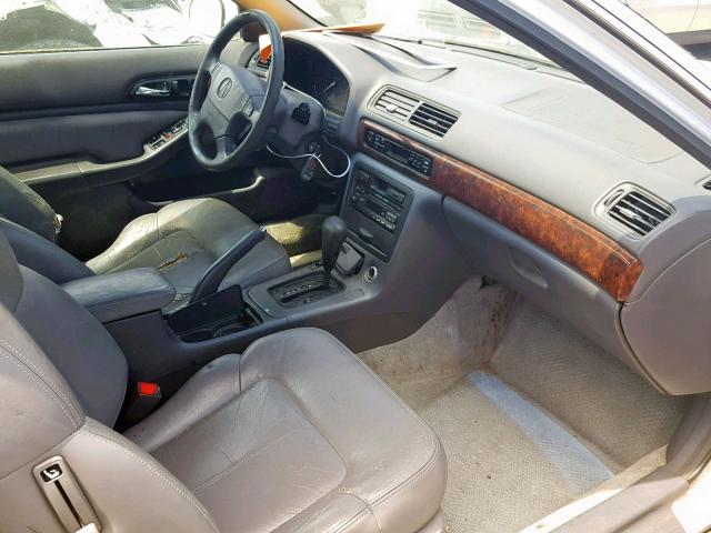 19UYA2255VL015752 - 1997 ACURA 3.0CL Белый фото 6