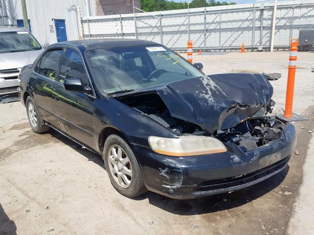 1HGCG56772A000604 - 2002 HONDA ACCORD SE BLACK photo 1