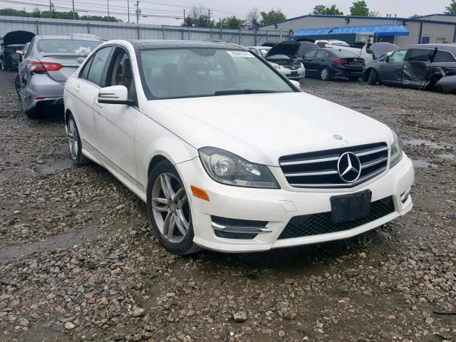 WDDGF4HBXEA928187 - 2014 MERCEDES-BENZ C 250 WHITE photo 1