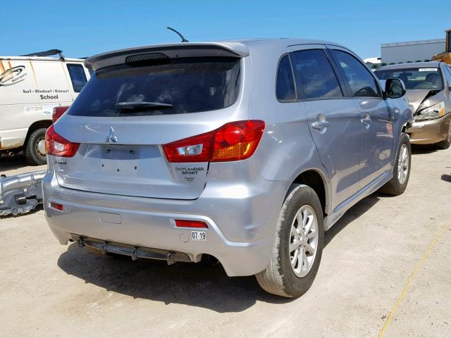 JA4AP3AU0BZ004223 - 2011 MITSUBISHI OUTLANDER SILVER photo 4